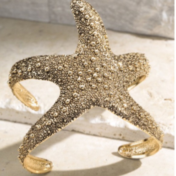 Gold Tone Starfish Cuff | Bangle Bracelet - Picture 2 of 6